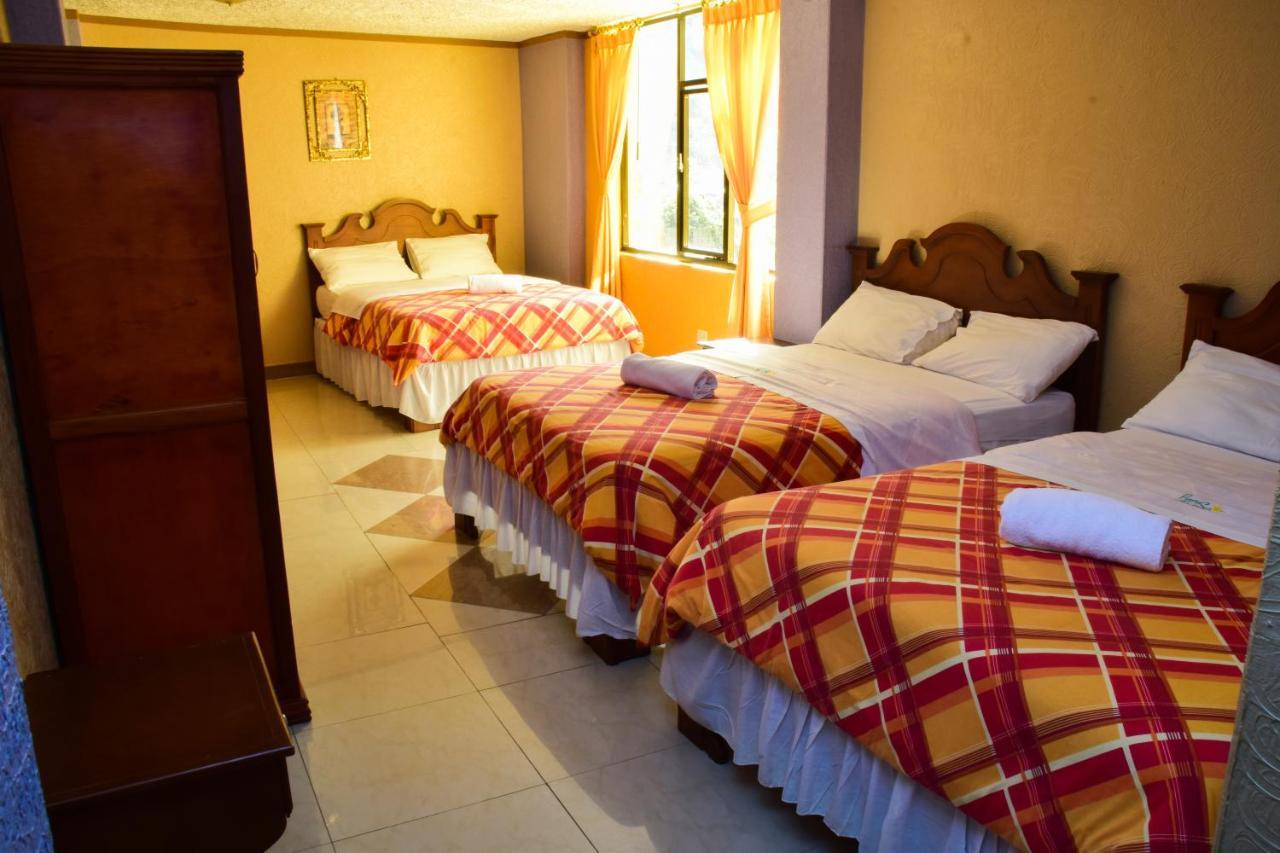 באניוס Hotel Puerta Del Sol מראה חיצוני תמונה